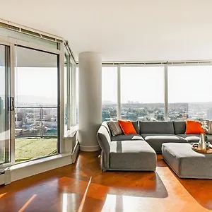 Exceptional Full 3 Bedroom Escape Captivating 360 Scenery Apartment