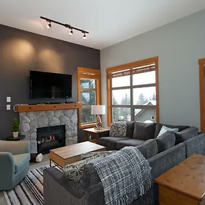 Beautifully Renovated, Fantastic Views In Out 3 Beds - Mountain Star , Whistler Canada